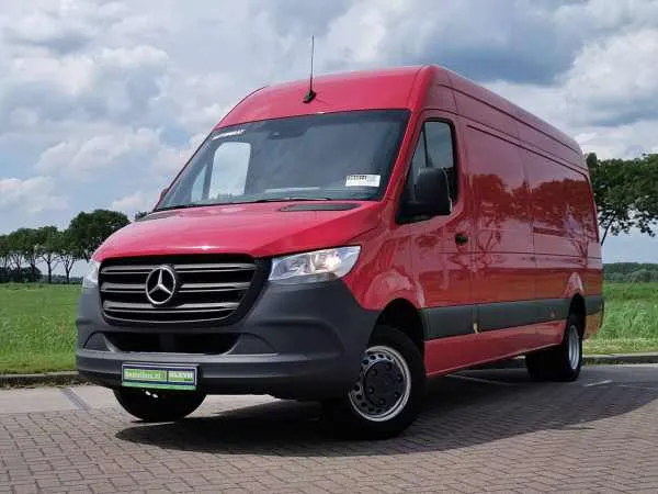 Mercedes-Benz Sprinter 516 L3H2 Maxi MBUX AUT Image 1