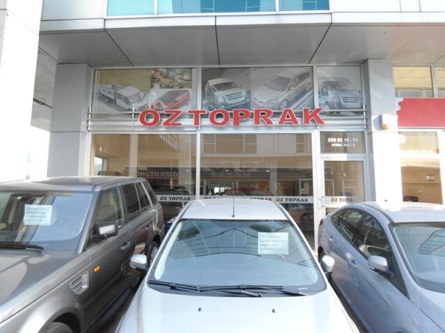 Öztoprak Otomotiv Логотип