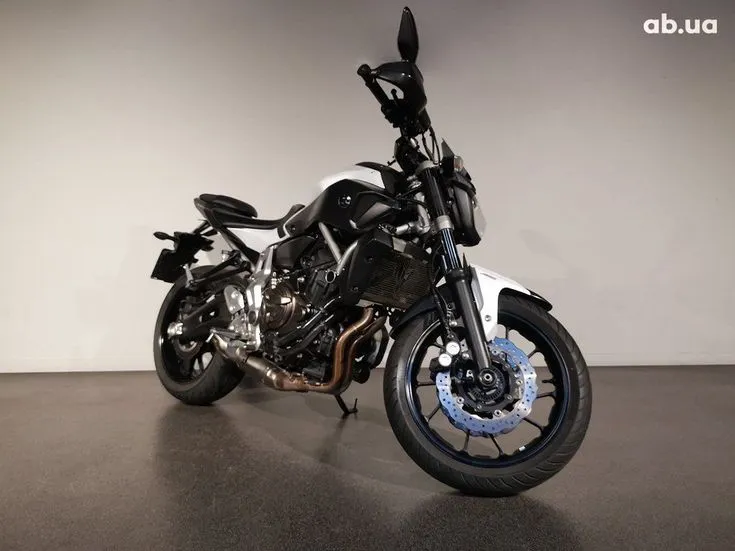 Yamaha MT Image 1